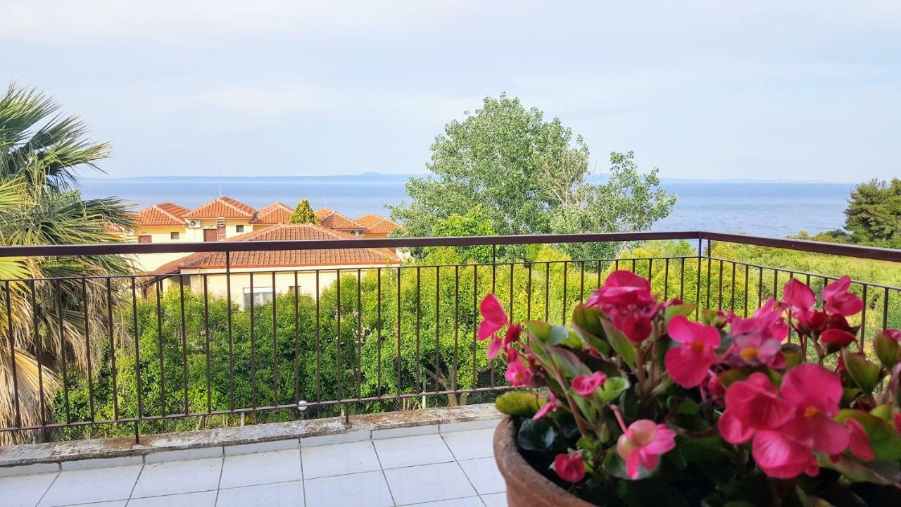 Amazing Sea View Loft, Afytos Apartment Exterior photo